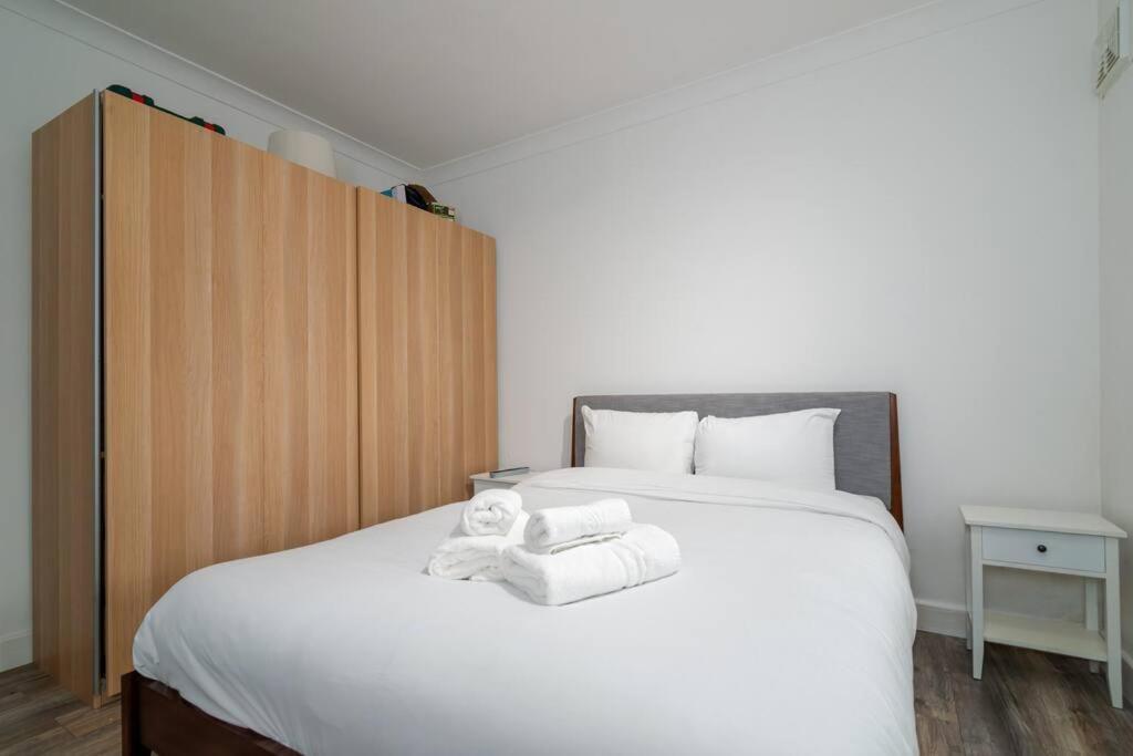 Stylish And Well Equipped Flat In Stockwell Lägenhet London Exteriör bild
