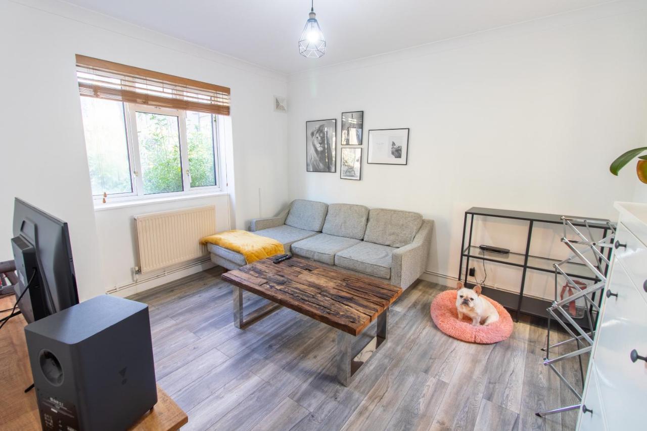 Stylish And Well Equipped Flat In Stockwell Lägenhet London Exteriör bild